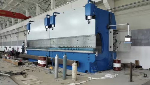 ultimo caso aziendale circa Vietnamese Steel Fabricator Adopts 12000KN CNC Tandem Press Brake for 12000mm Wide Bending