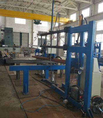 Good price Macchina ottagonale di fabbricazione di CNC Palo della singola del braccio macchina di palo leggero in linea