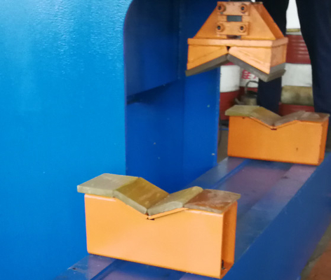 Palo leggero che raddrizza macchina JZ-30-4000