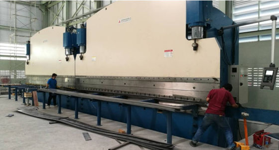 Good price 2-WE67K-400/7000 CNC Tandem Freno idraulico di pressione per la realizzazione di alto mastello a palo leggero in linea
