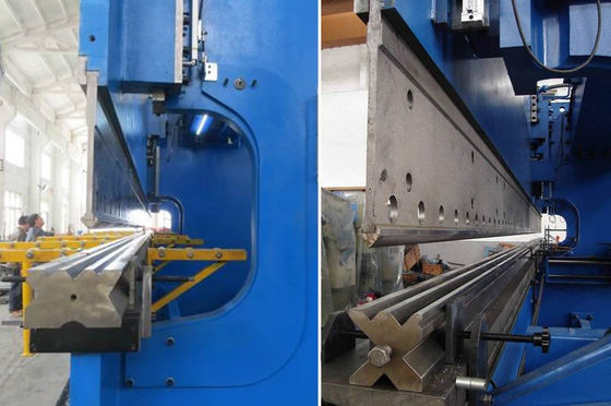 Fermato idraulico CNC per lavorazione dei metalli per lavori pesanti con serbatoio idraulico da 400L Capacità 200T Max. Pressione e corsa regolabile