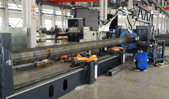 Macchina di saldatura a base di piastra robot modello RW-120/300