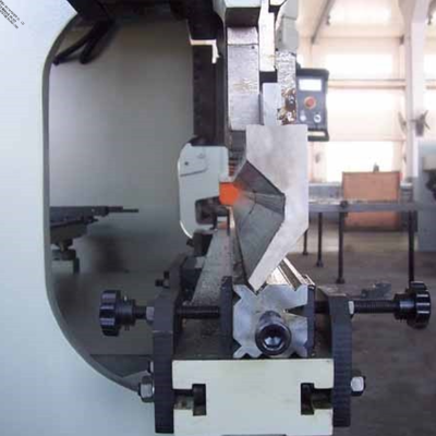Pressione del freno strumentazione punzione e die set per CNC Hydraulic bending machine