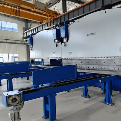 Macchina piegatubi a doppio collegamento CNC per palo ottagonale conico da 14 m