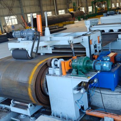 CTL12×1600 Linea di taglio a lunghezza completamente automatica per bobine in acciaio di larghezza 1600 mm con capacità di 30 tonnellate