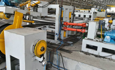 Good price la bobina di 1600mm Q235A ha tagliato alla linea della macchina di lunghezza 15 tonnellate di carico in linea