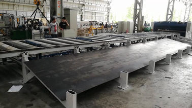linea tagliata in lunghezza per il palo luminoso