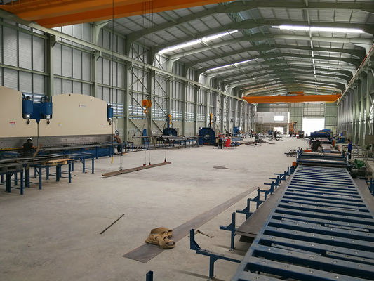 Palo di iluminazione pubblica industriale a macchina/che fa attrezzatura per il palo leggero