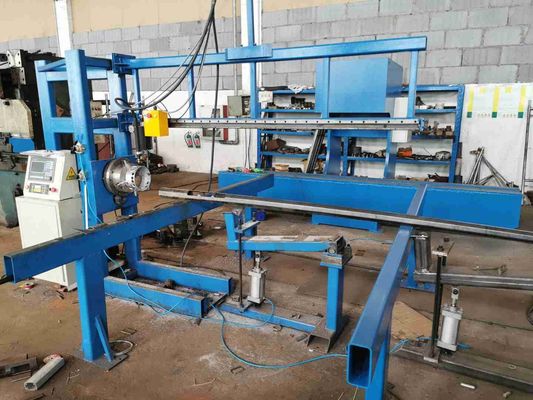 Macchina di taglio per porte a polo leggero di 2500 mm, macchina di taglio per porte a polo leggero a plasma CNC
