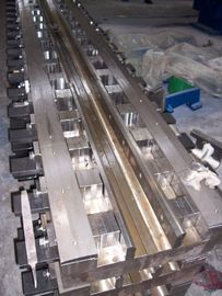 Impianto di frenata idraulica / muffa per perforare